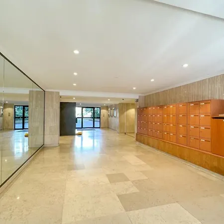 Flexliving - - Lourmel * Paris
